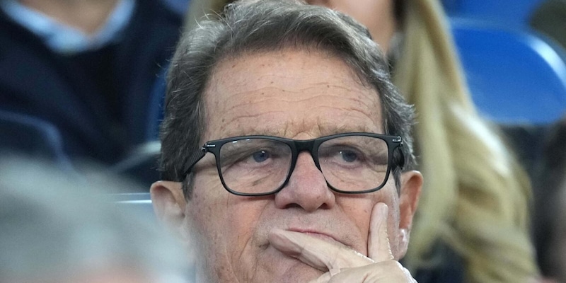 Fabio Capello s'exprimant sur le football italien.