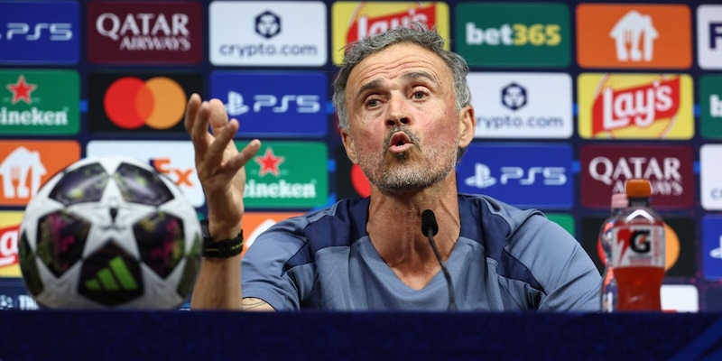 Luis Enrique, entraîneur du Paris Saint Germain, en conférence
