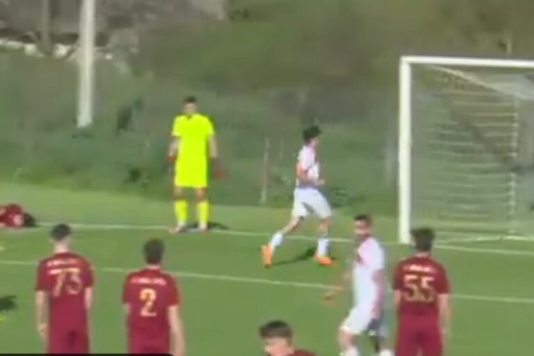 Séisme en Moldavie: LE BUT FRACASSANT QUI DÉTRUIT À JAMAIS LE FOOTBALL!