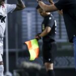Entraîneur Talleres, ex-Santos, Carlos Tevez