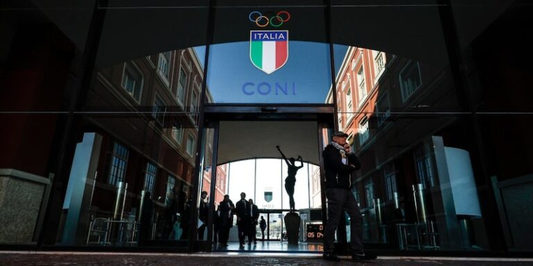 SCANDALE EN ITALIE : Le CONI Rejette la Prise de Contrôle de l'Arbitrage, Gravina Humilié !