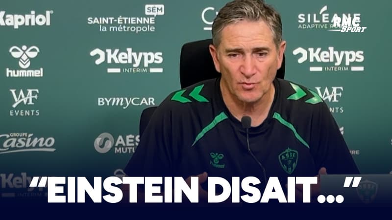 Philippe Montanier expliquant la théorie footballistique