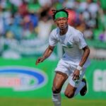 Enoch Morrison portant le maillot de Gor Mahia