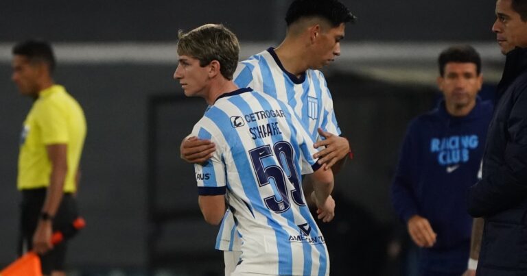 Chirola Romero sur le banc de Racing Club