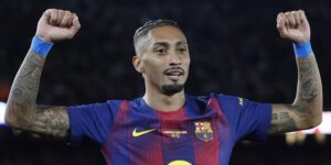 Raphinha célébrant un but sous le maillot du FC Barcelone