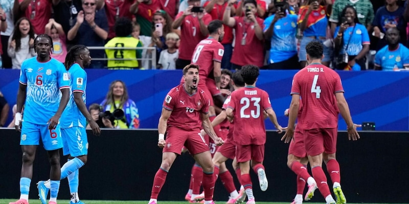 Cristiano Ronaldo d\u00e9butant son match au Mondial 2026 avec le Portugal face au Congo dans un stade de Houston.
