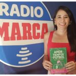 Compagnes de footballeurs au stade