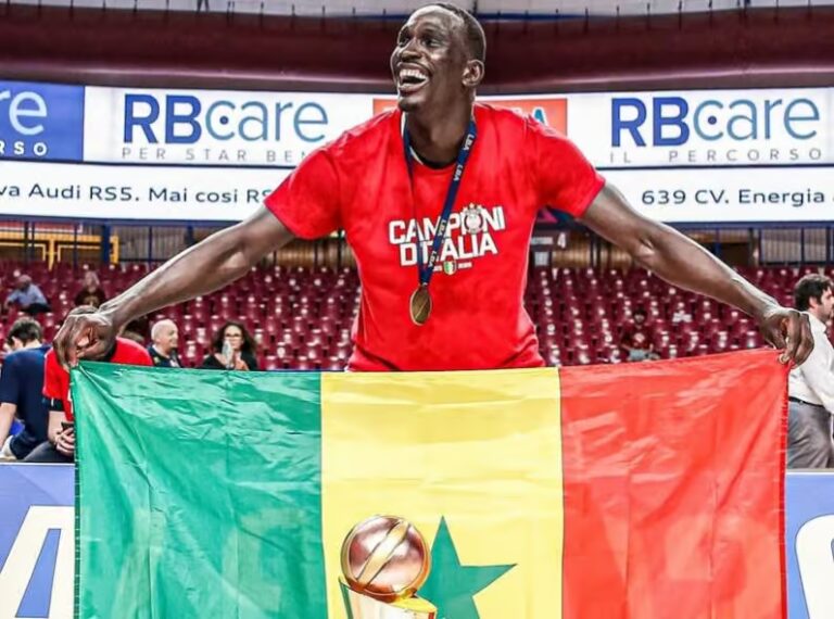 Ousmane Diop sacré champion d’Italie avec l’Olimpia Milan