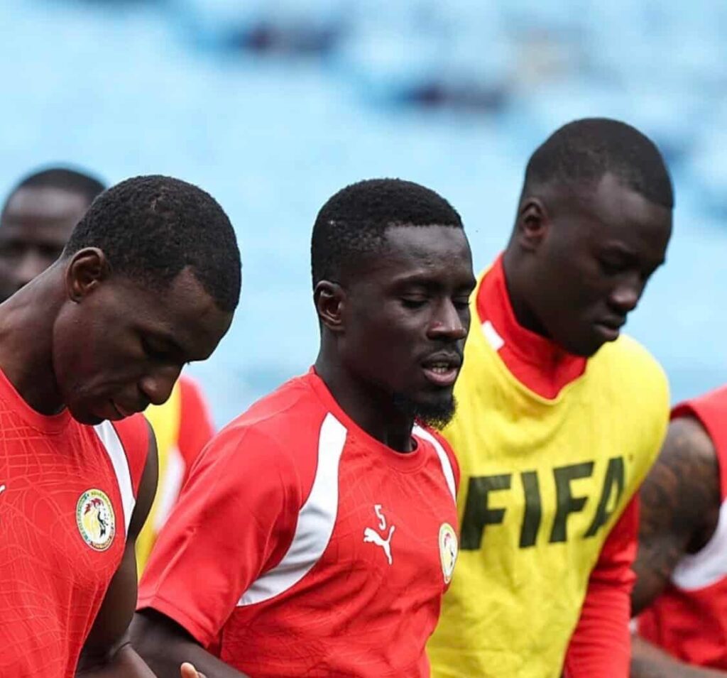 Idrissa Gueye absent de l&rsquo;entraînement : Le Sénégal Retient Son Souffle Avant le Mondial 2026 !
