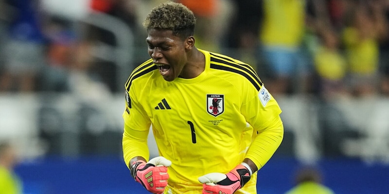 Zion Suzuki en entraînement avec la Juventus