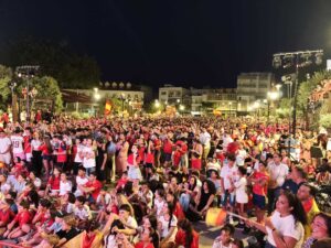 Fuengirola célèbre deuxième étoile Espagne Lamine Yamal