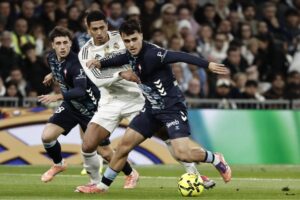 Miguel Román Real Betis : 3 mois d&rsquo;absence, le retour surprise qui relance la course à l&rsquo;Europe
