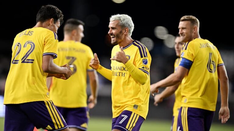 Antoine Griezmann célébrant son premier but en MLS avec Orlando City