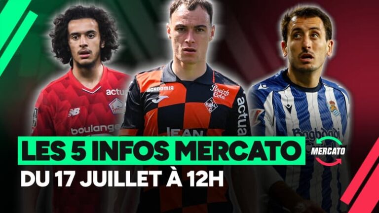 jeunes joueurs de football lors d'une conference de presse de mercato