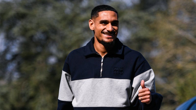 Maxence Lacroix Chelsea : 70M€ et un contrat record, les Blues relancent la guerre des défenseurs en Premier League