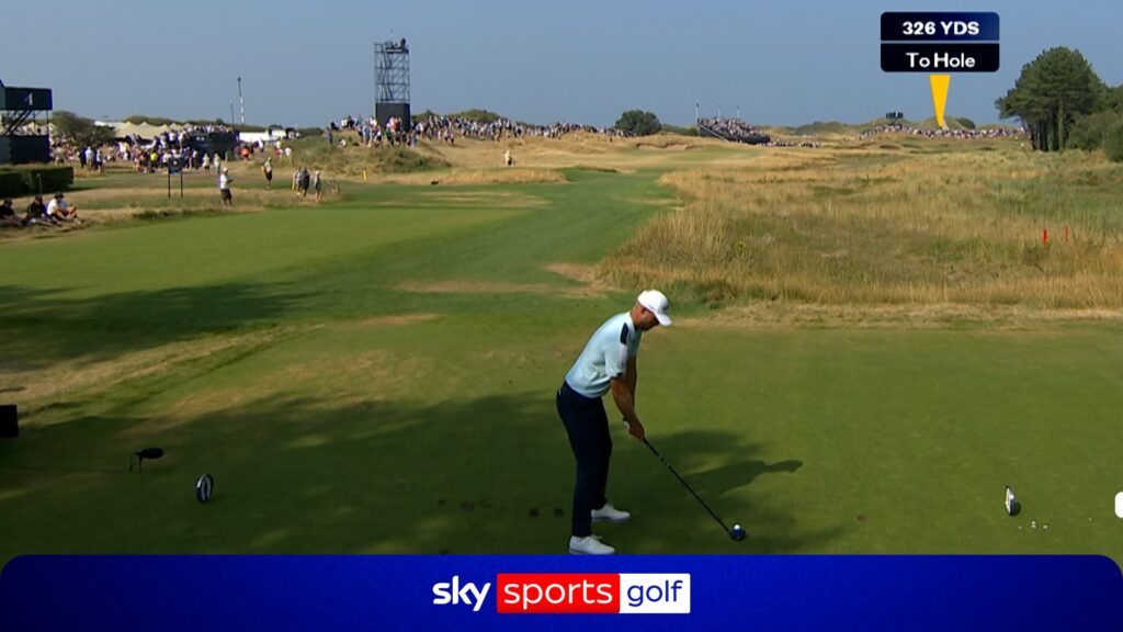Jesper Svensson celebration golf albatros Mondial 2026