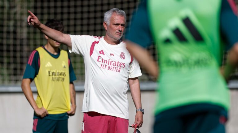 José Mourinho Real Madrid retour entraînement Santiago Bernabéu