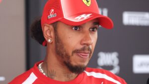 Toni Kroos rend hommage à l'Espagne championne du monde 2026 avec la phrase El futbol gano, déclenchant une polémique en Allemagne.
