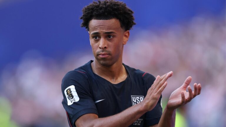 Tyler Adams projet mini-terrains USMNT Mondial 2026