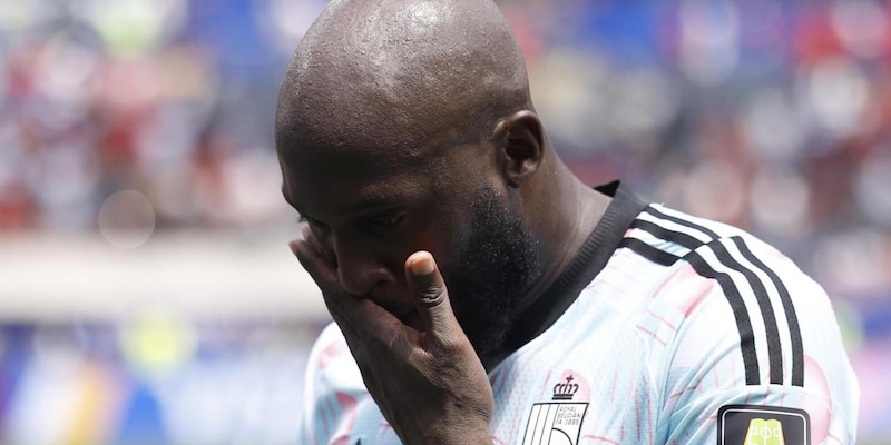 Romelu Lukaku AS Roma : 2 jours de plus, un mercato en feu et une décision qui choque l’Italie