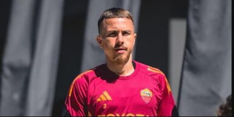 Angelino en larmes lors de son dernier match à l’Olimpico avec l’AS Roma