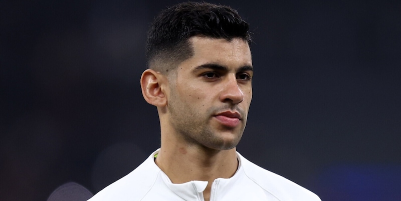 Cristian Romero en discussion avec Diego Simeone pour un transfert à l’Atlético Madrid