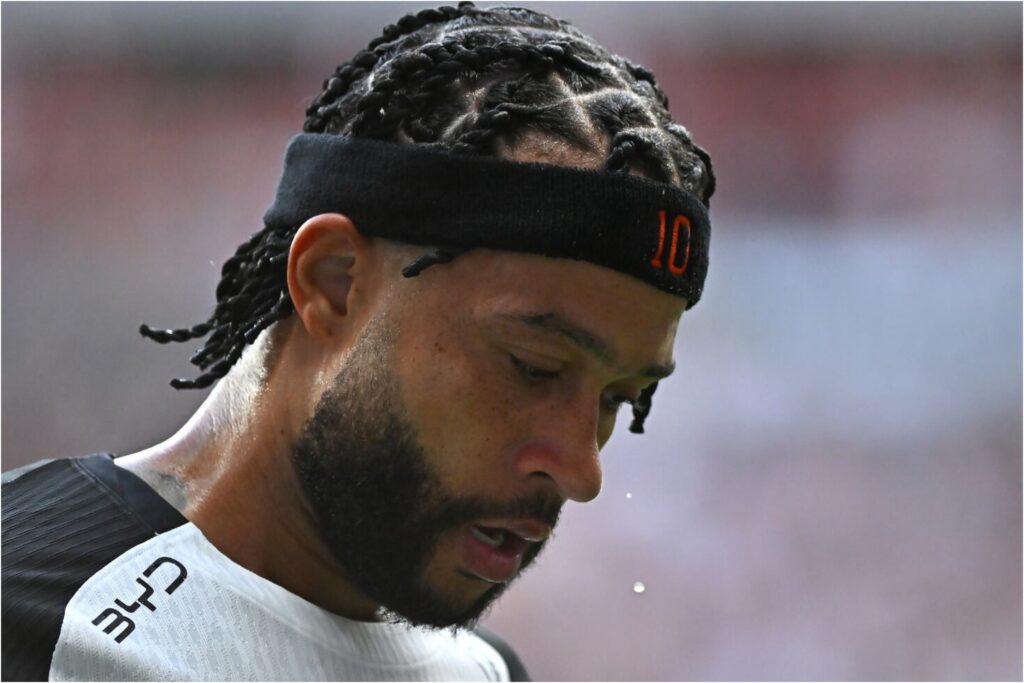 Memphis Depay Corinthians : 2 ans de contrat rompus, l&rsquo;international néerlandais déclenche une guerre juridique inédite