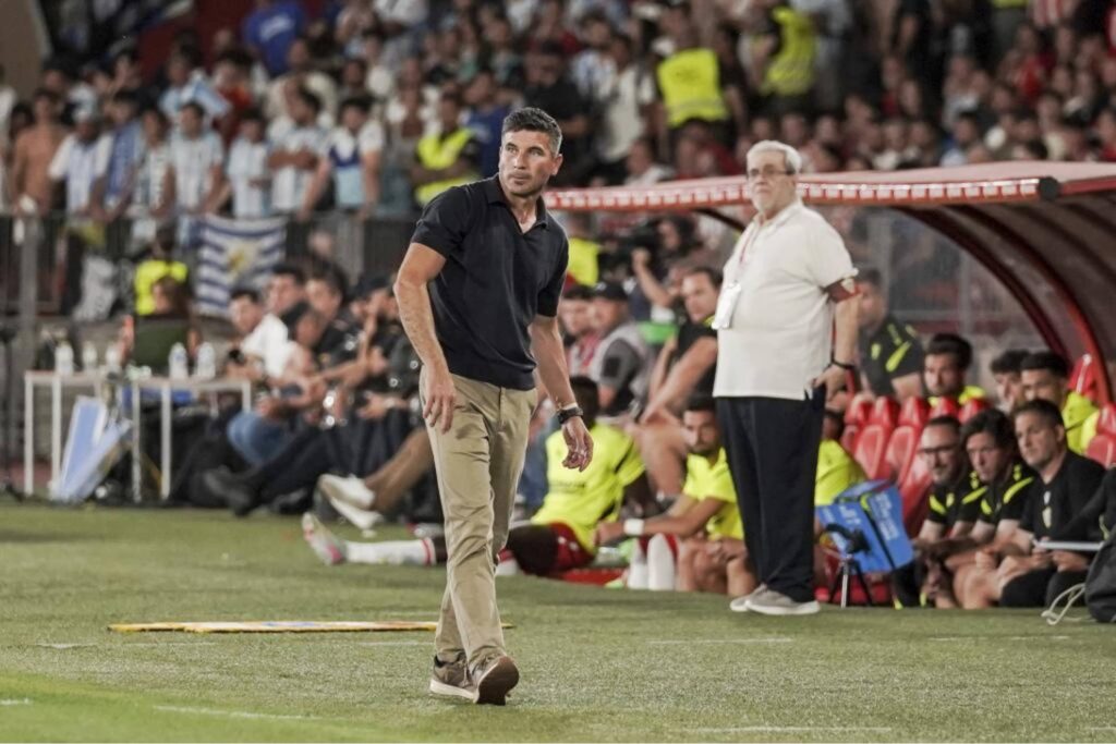 Vinícius Jr Blessure : 3 semaines d&rsquo;absence et une guerre tactique qui secoue le Real Madrid