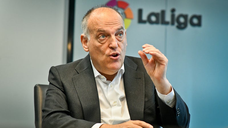 Javier Tebas s'exprimant lors d'une conférence de presse