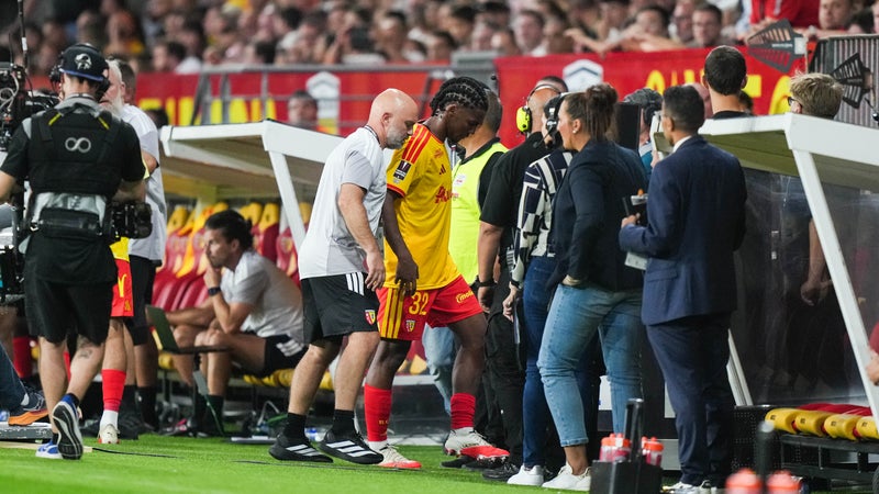 Kyllian Mbappé Trophée des Champions : L&rsquo;Image Cruelle Qui Relance la Guerre des Règlements en Ligue 1