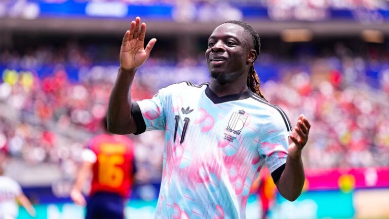 Jérémy Doku en interview évoquant sa Coupe du Monde 2022