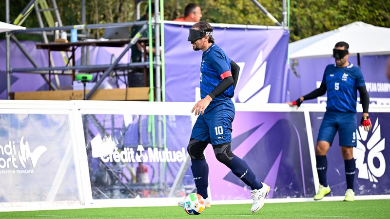 Frédéric Villeroux : Le « Zizou du Cécifoot » mène la France au titre de championne d&rsquo;Europe face à l&rsquo;Angleterre