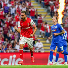 Ricardo Horta célébrant son but sur penalty pour le SC Braga en Europa League