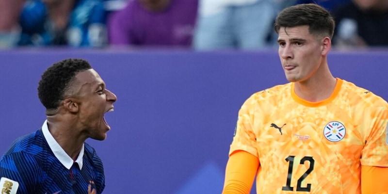 Le Gardien Paraguayen Gill Exprime son Intérêt pour le Torino et Formule des Réserves sur Kylian Mbappé depuis la Coupe du Monde