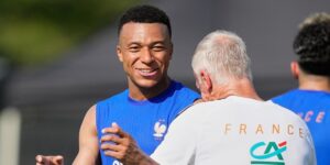 Kylian Mbappé Révèle une Nouvelle Célébration Anticipée pour la Coupe du Monde contre le Sénégal
