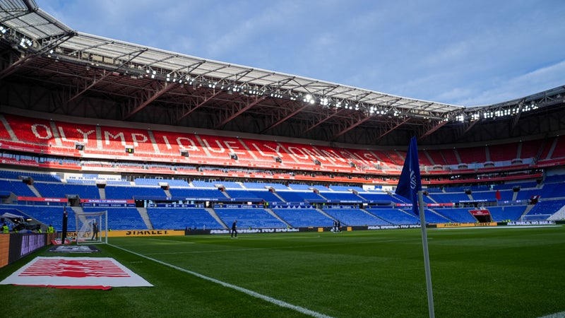 OL lance un appel aux pouvoirs publics pour renforcer la sécurité aux abords du Groupama Stadium