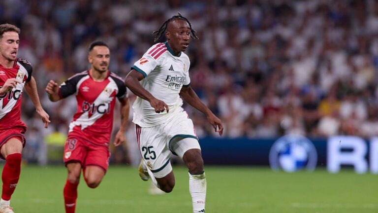 Yan Diomandé en action sous le maillot du Real Madrid