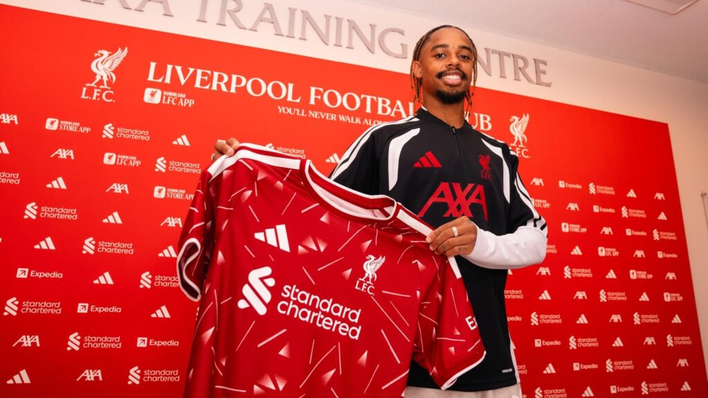Bradley Barcola signe à Liverpool : le prodige français rejoint les Reds pour un transfert record