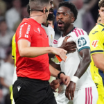 Vinicius Jr suspendu quatre matchs : l’impact sur le Classico Madrid‑Barcelone 2026‑27